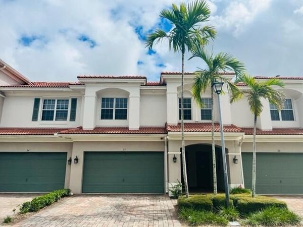 25 Beechdale Lane, Boynton Beach, FL 33426