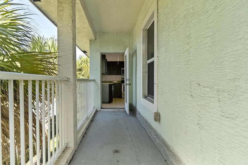 105 2nd Street, Unit 3, Lake Park, FL 33403 Photo