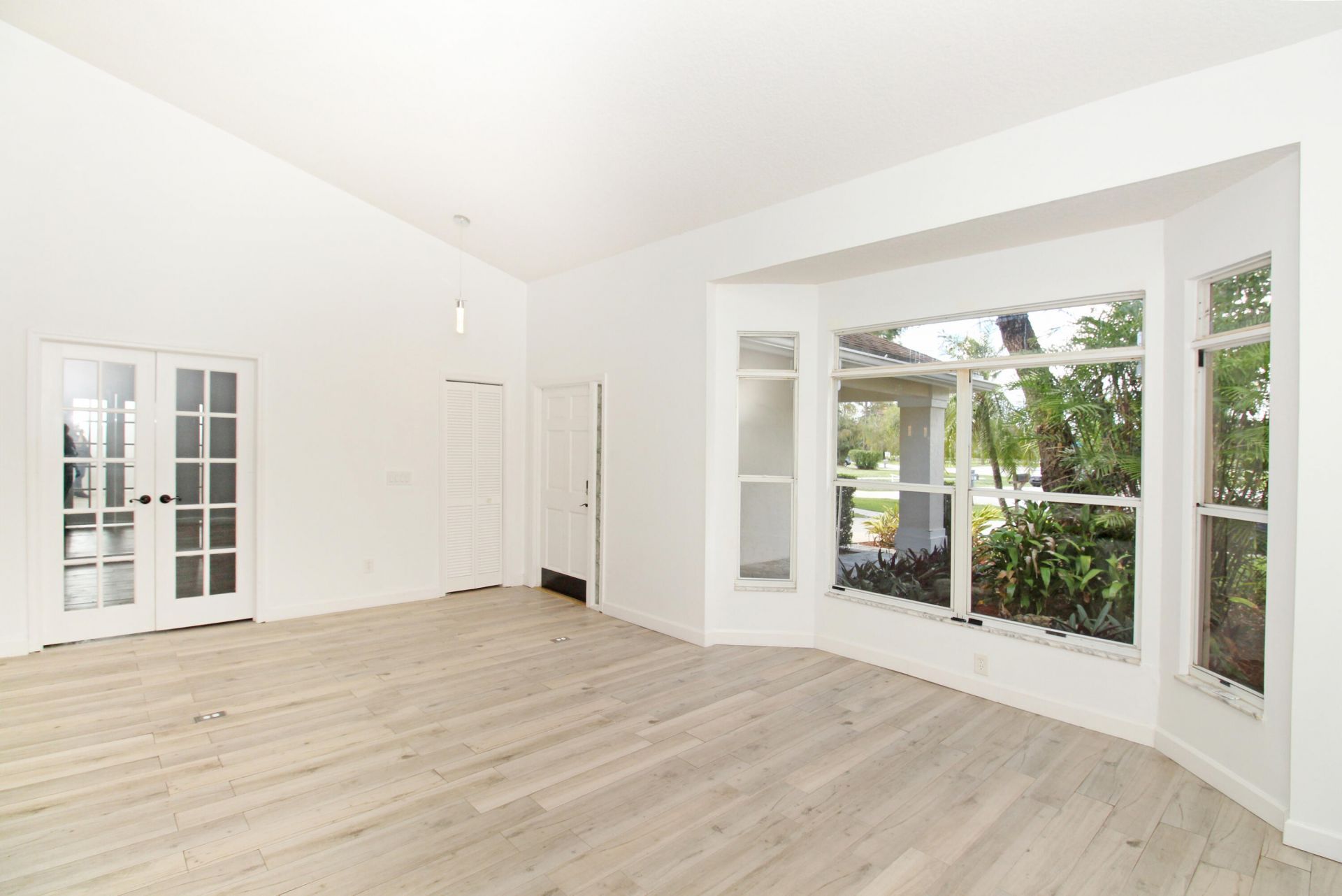 896 Rose Court, Wellington, FL 33414 Photo
