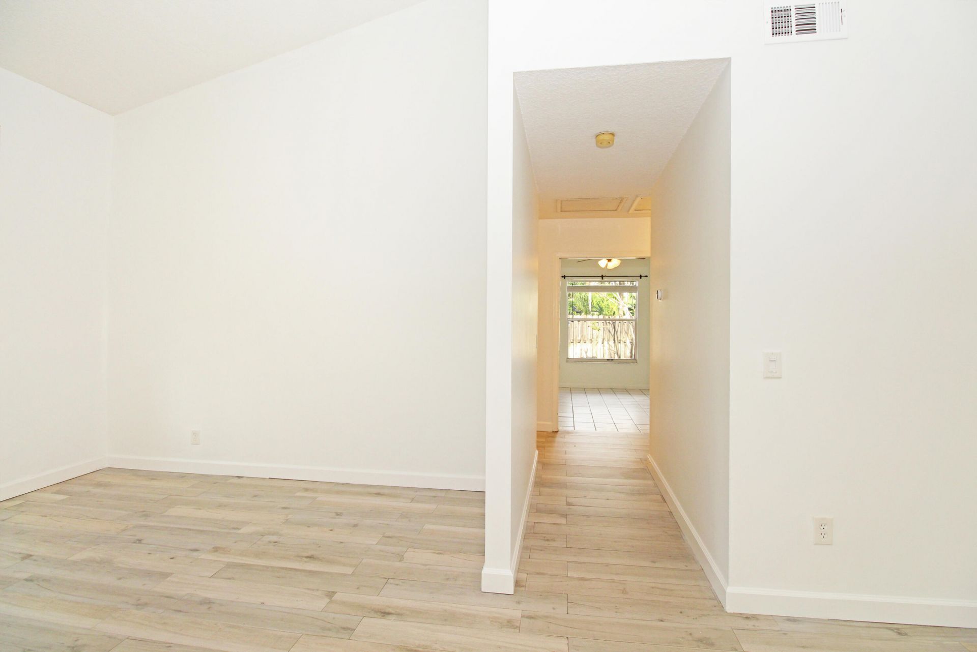 896 Rose Court, Wellington, FL 33414 Photo