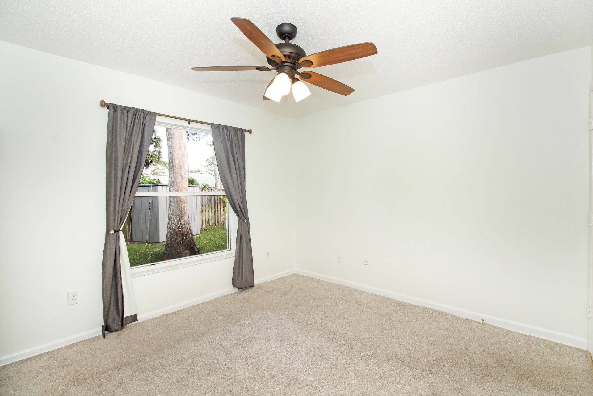 896 Rose Court, Wellington, FL 33414 Photo