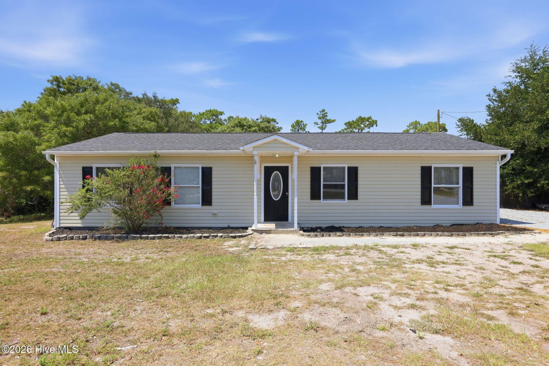 89 Crown Point Road, Hubert, NC 28539 Main Photo