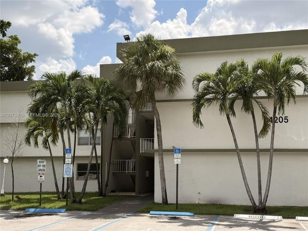4205 N University Dr , Unit 202, Sunrise, FL 33351