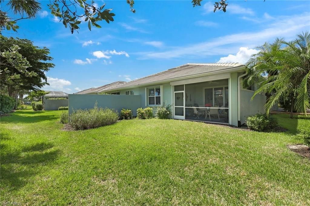 10661 Jackson Square Dr, Estero, FL 33928 Photo