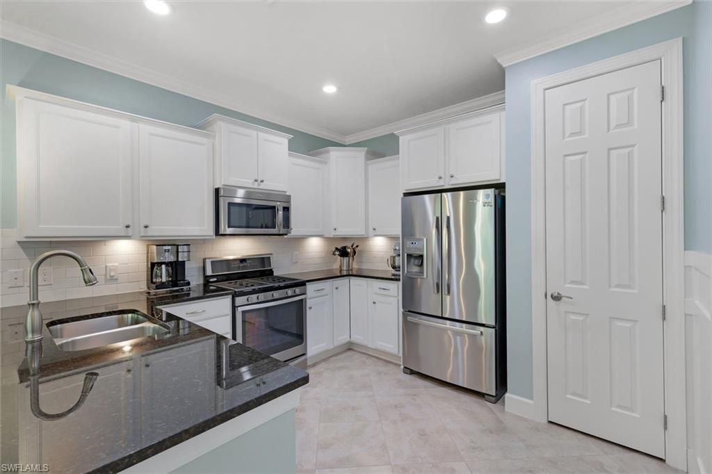 10661 Jackson Square Dr, Estero, FL 33928 Photo