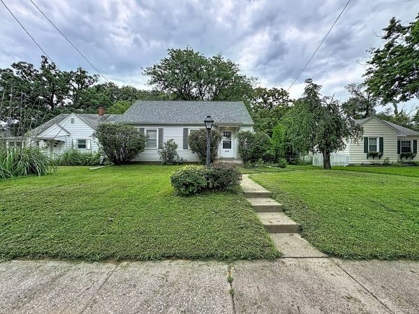 2117 23rd Avenue , Rock Island, IL 61201