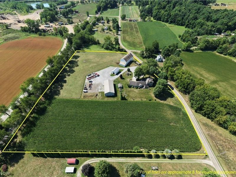 10557 Soehnlen Road NW, Beach City, OH 44608 Photo 5