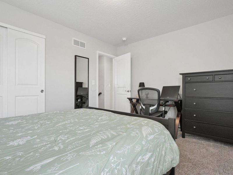 160 Old Bay Drive, Pataskala, OH 43062 Photo 24
