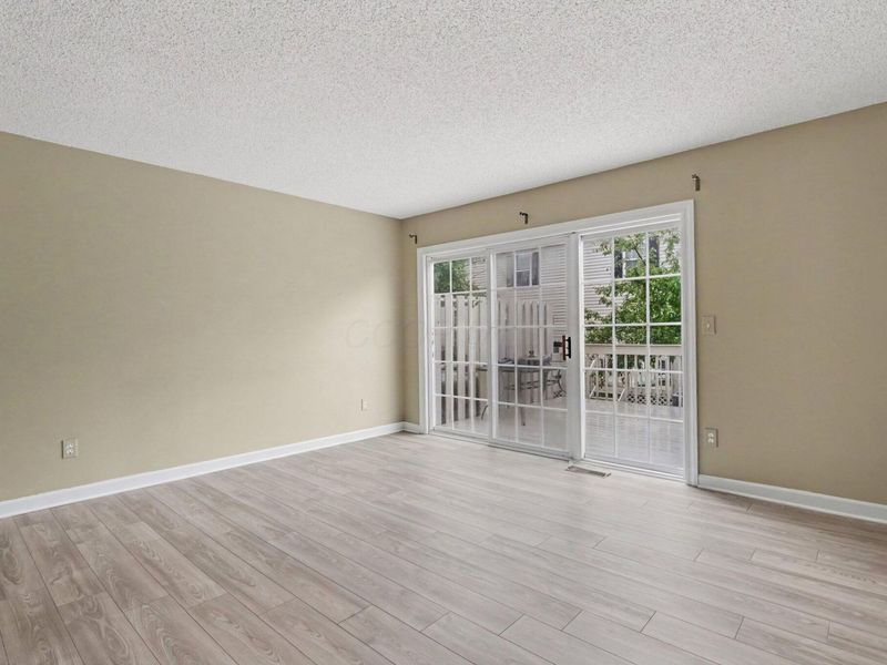 2517 Hyacinth Lane, Unit 56D, Columbus, OH 43235 Photo 3