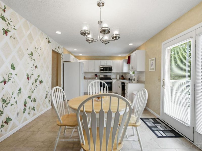 5668 Indian Hill Court, Fairfield Township, OH 45011 Photo 13