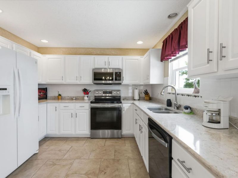 5668 Indian Hill Court, Fairfield Township, OH 45011 Photo 17