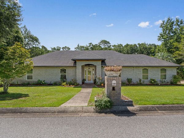 1500 Colwyn Drive, Cantonment, FL 32533