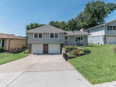 1530 S 142nd Circle, Omaha, NE 68144