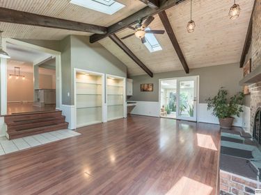 1530 S 142nd Circle, Omaha, NE 68144