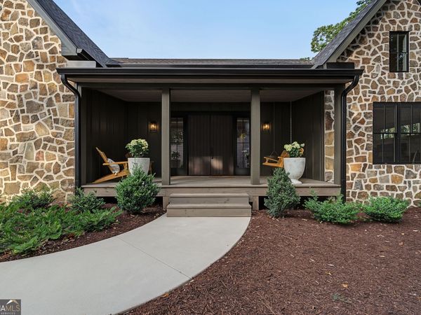 1095 Rabun Bluffs Drive, Lakemont, GA 30552