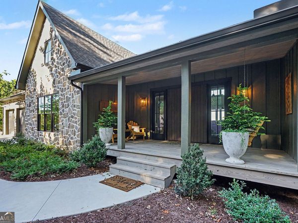 1095 Rabun Bluffs Drive, Lakemont, GA 30552