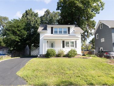 64 Bancroft Drive, Rochester, NY 14616
