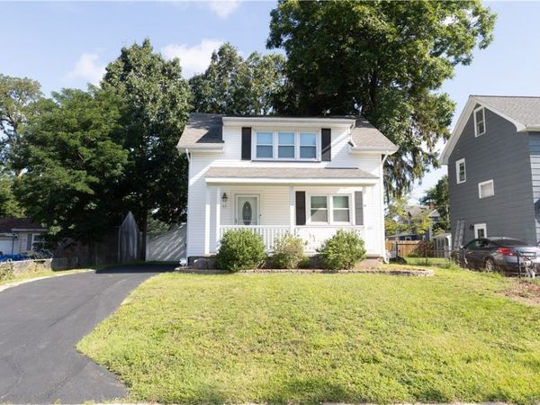64 Bancroft Drive , Rochester, NY 14616