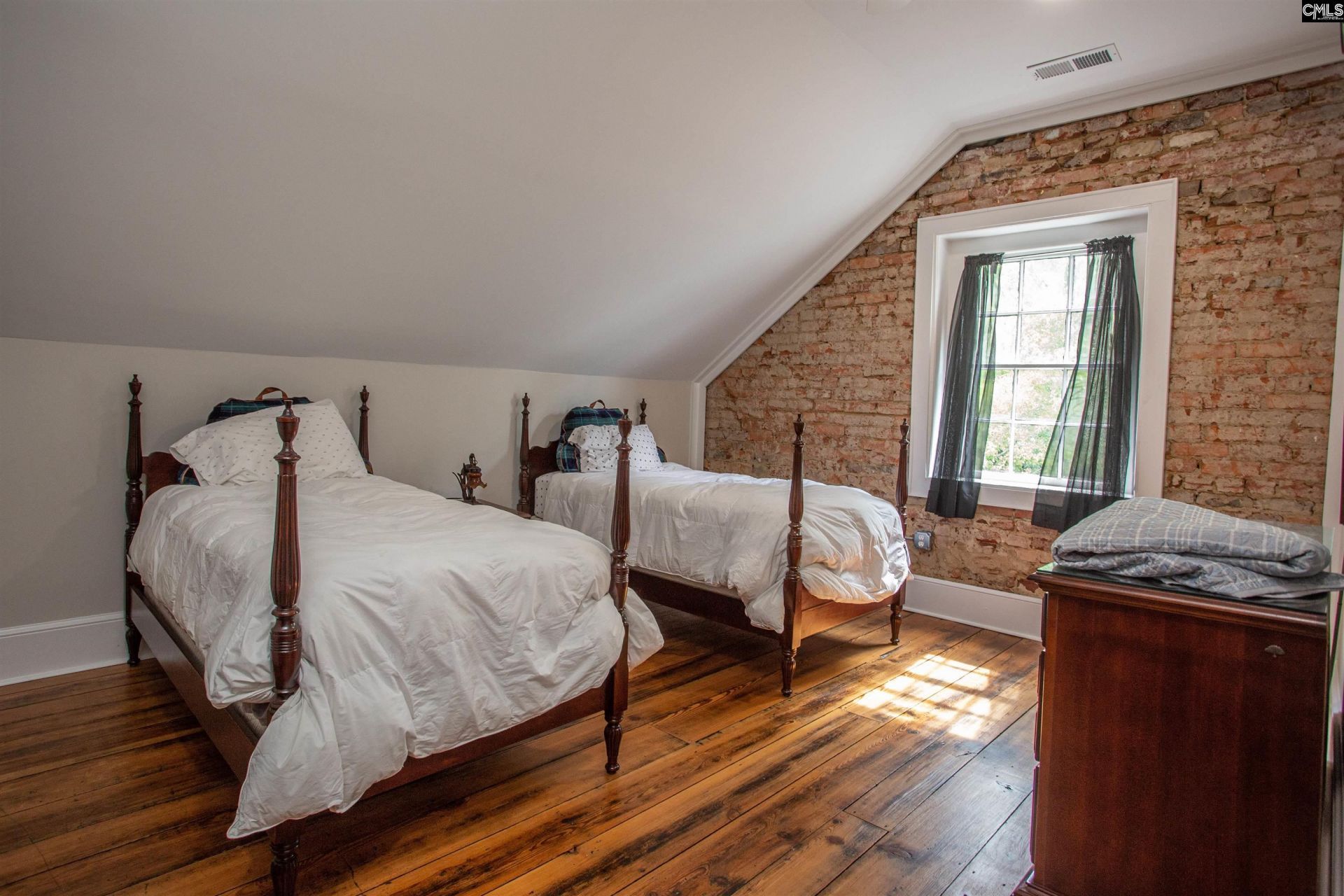 1307 Broad Street  Photo 47