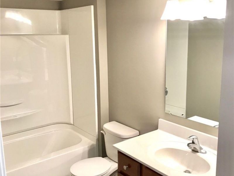 3483 Wicker Street NE, Canton, OH 44721 Photo 7