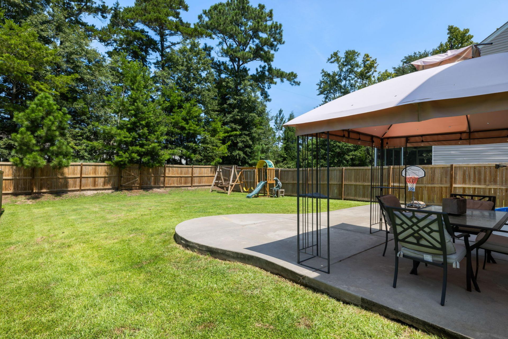 9705 Cherrybark Court Photo 29