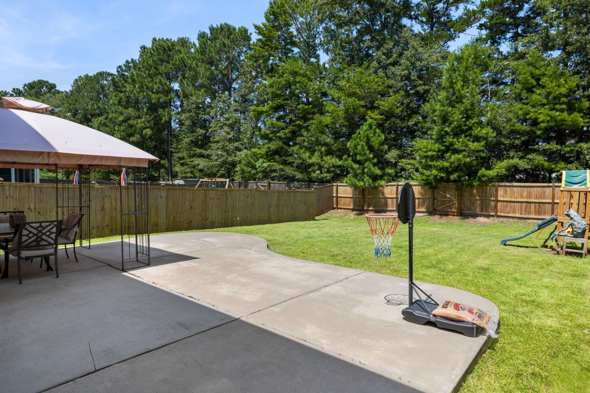 9705 Cherrybark Court Photo 30