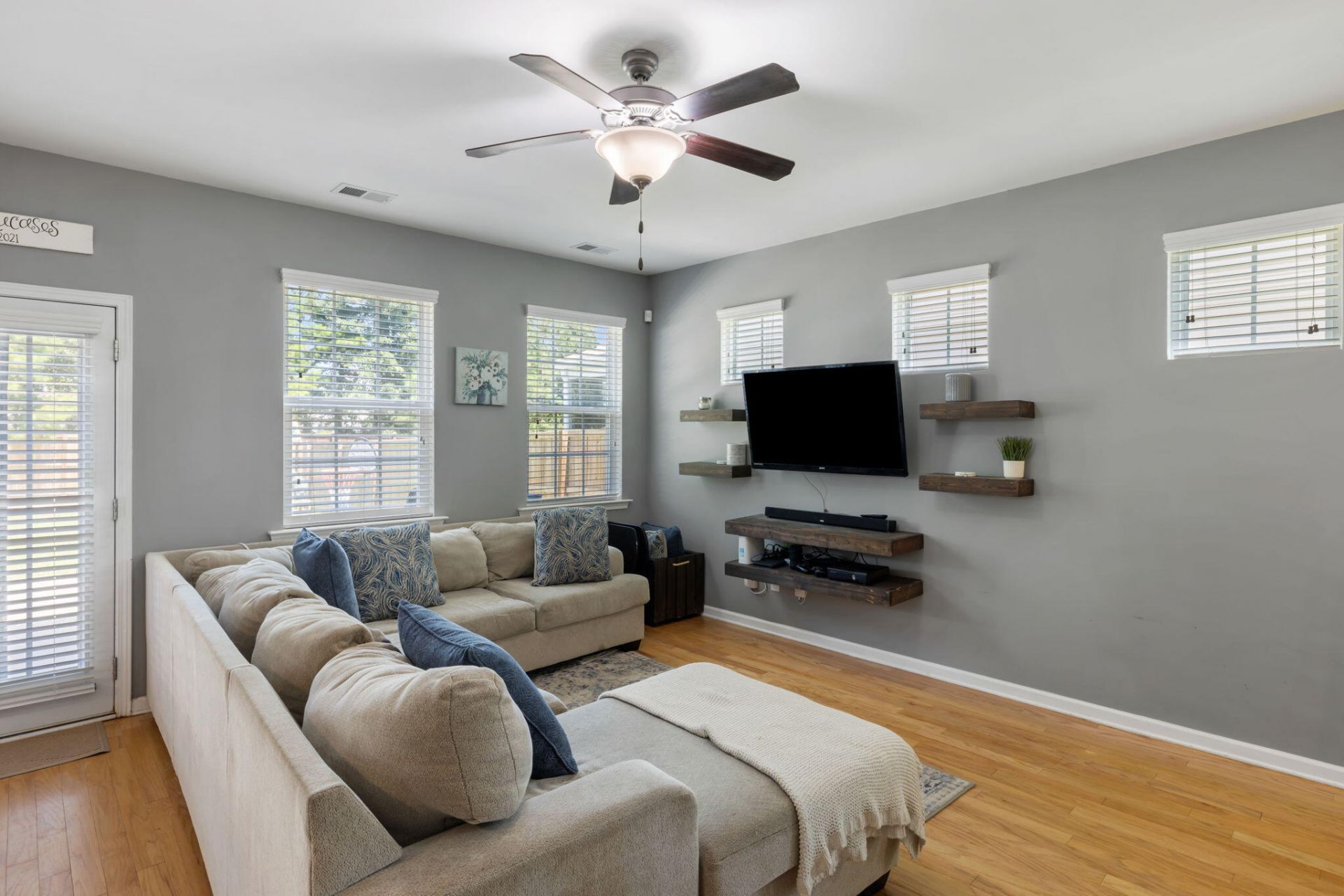 9705 Cherrybark Court Photo 6