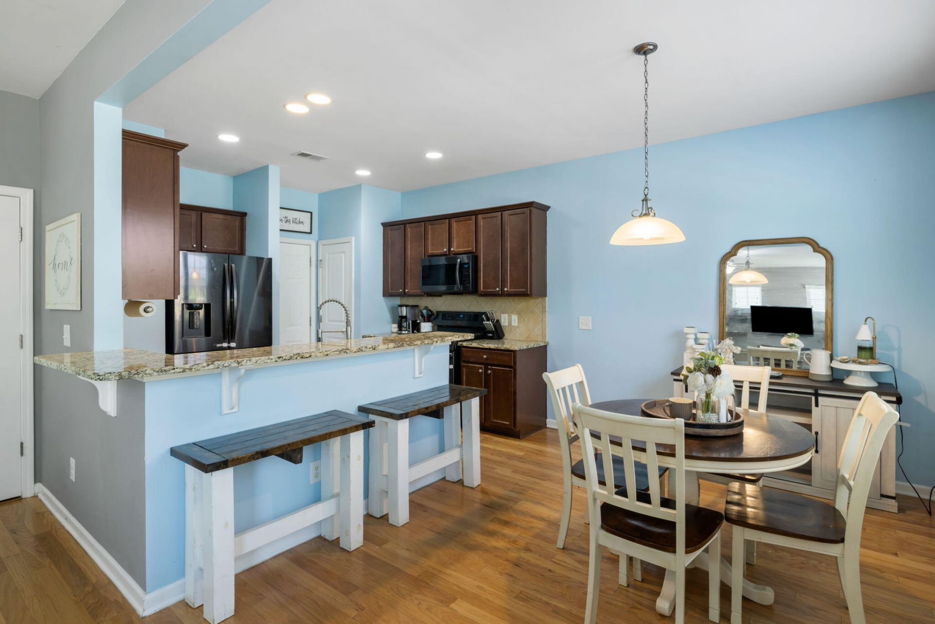 9705 Cherrybark Court Photo 9