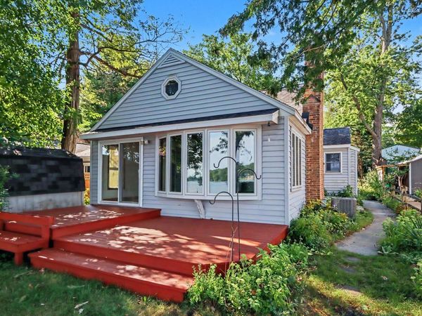 4621 S Long Lake Drive, Portage, MI 49002