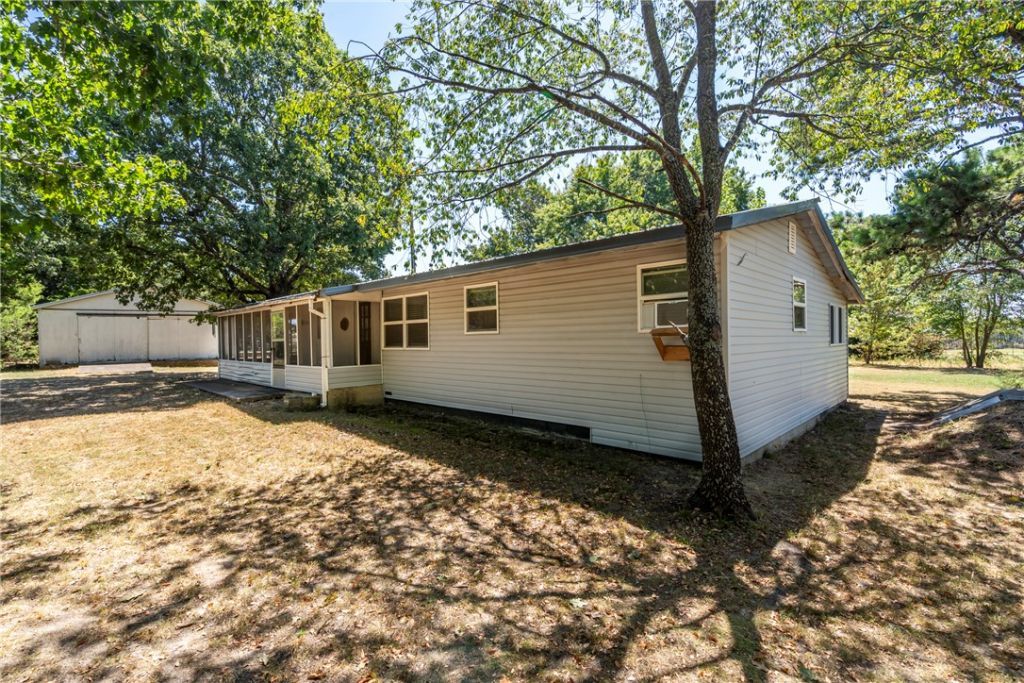 13713 State Highway 116, Colcord, OK 74338 Main Photo