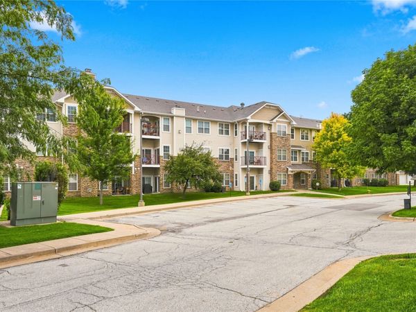1331 SE University Avenue , Unit 201, Waukee, IA 50263