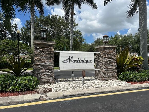 3209 SE 5th St , Homestead, FL 33033