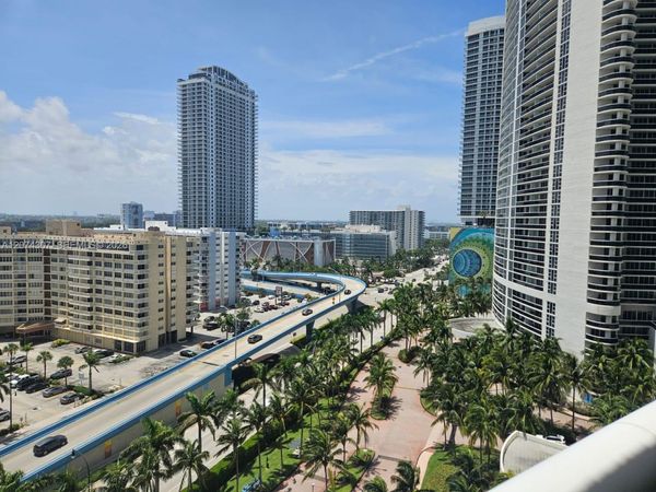 1850 S Ocean Dr , Unit 1409, Hallandale Beach, FL 33009