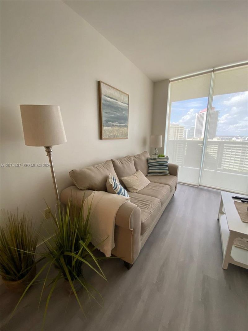 1850 S Ocean Dr , Unit 1409, Hallandale Beach, FL 33009 Photo