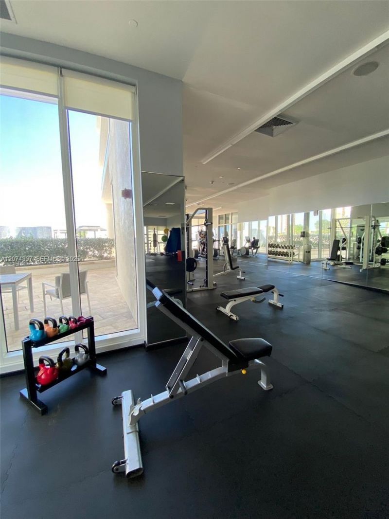 1850 S Ocean Dr , Unit 1409, Hallandale Beach, FL 33009 Photo