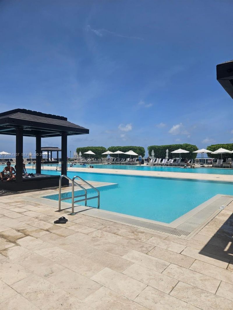1850 S Ocean Dr , Unit 1409, Hallandale Beach, FL 33009 Photo