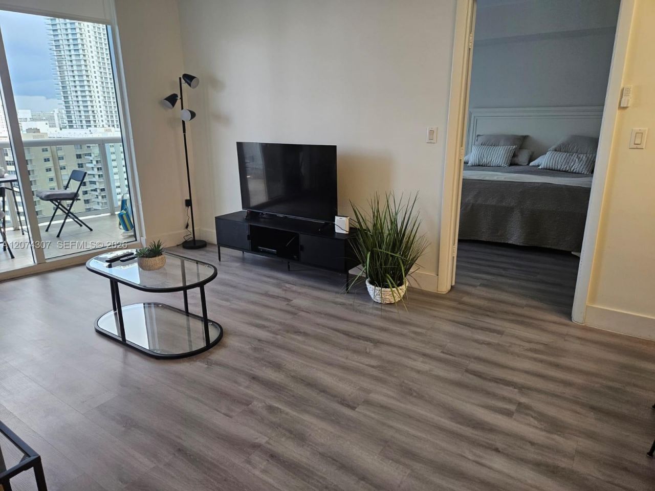 1850 S Ocean Dr , Unit 1409, Hallandale Beach, FL 33009 Photo