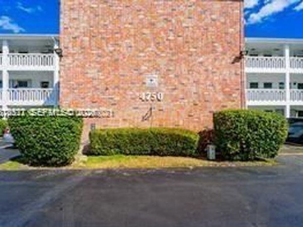 4750 NW 10th Ct , Unit 308, Plantation, FL 33313