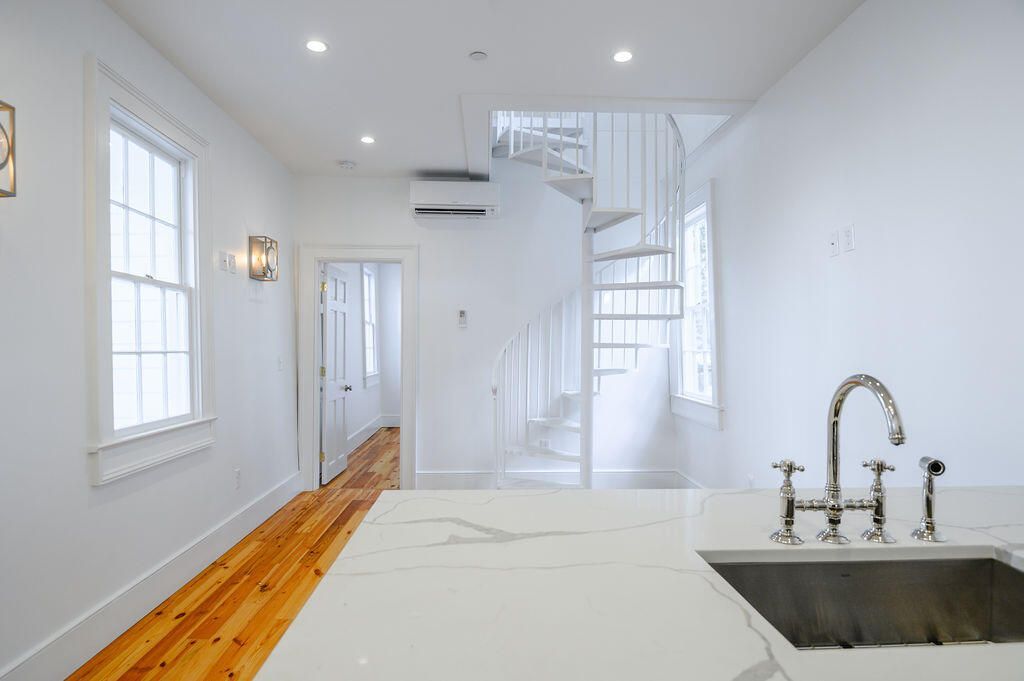 176 Broad Street Photo 26
