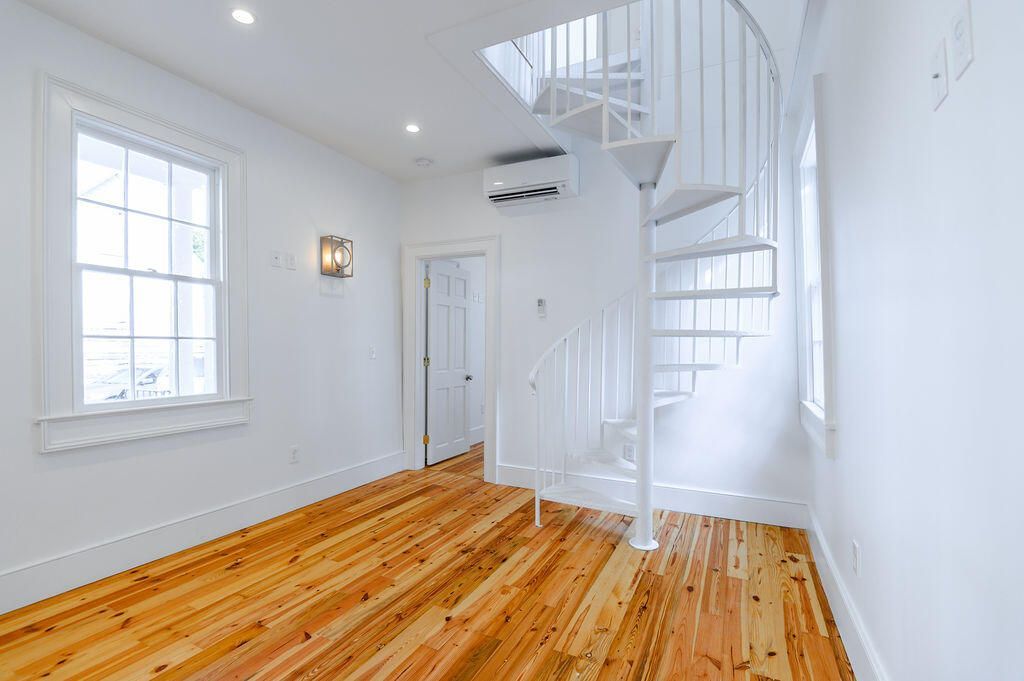 176 Broad Street Photo 27