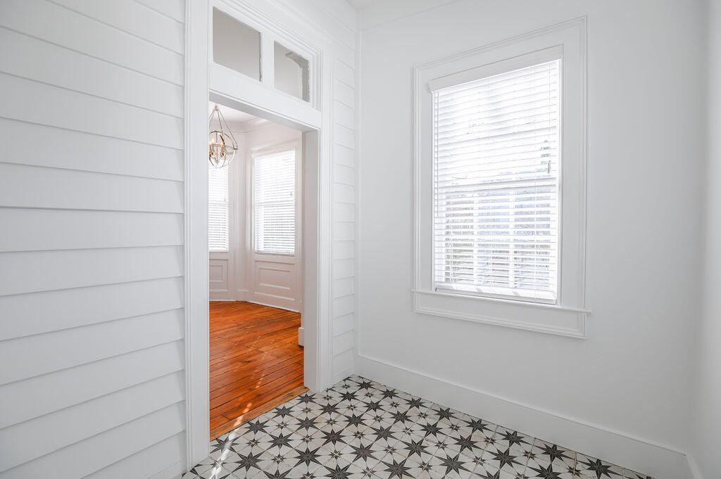 176 Broad Street Photo 46