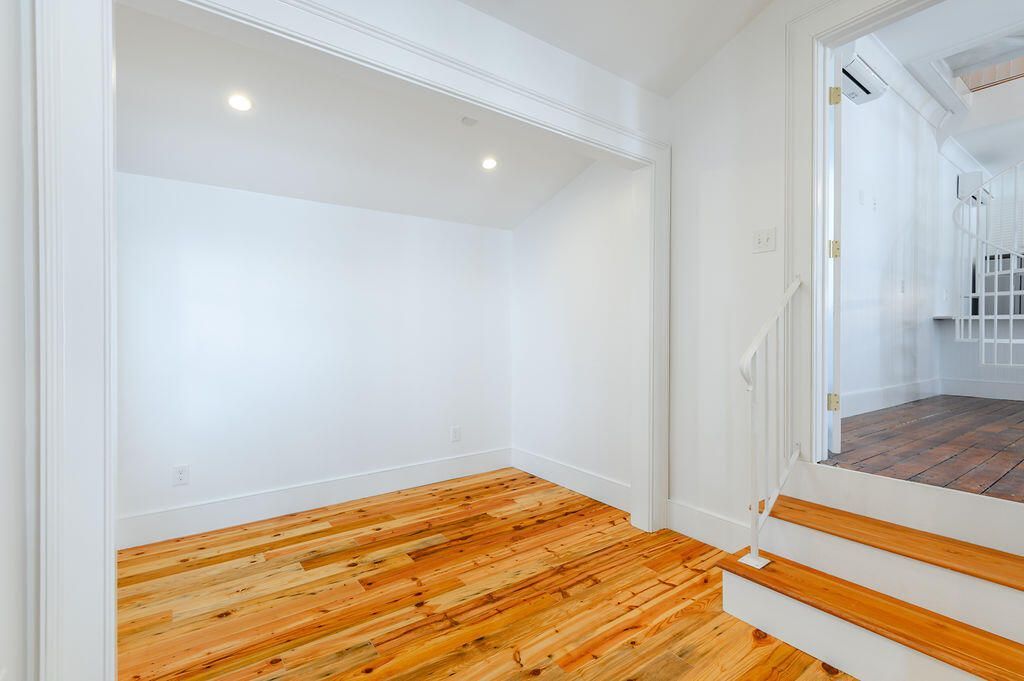 176 Broad Street Photo 65