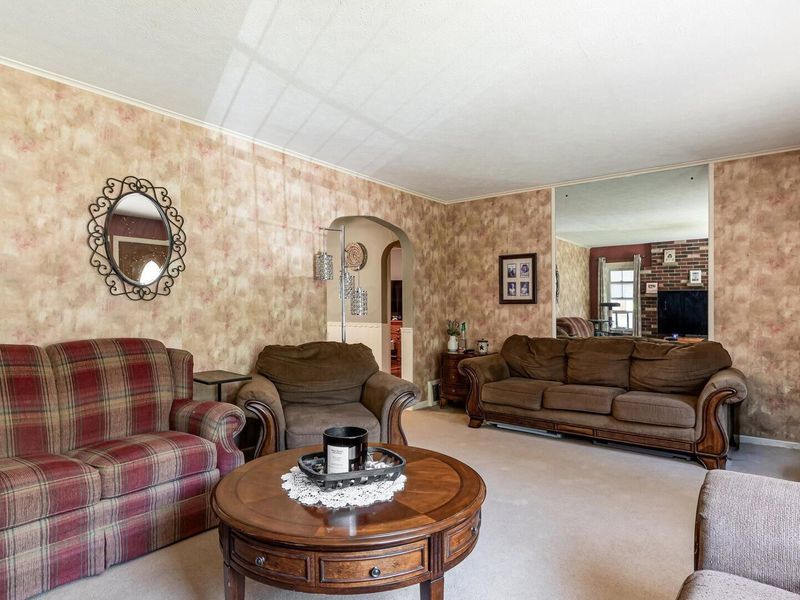 2067 Norwood Boulevard , Zanesville, OH 43701 Photo 10