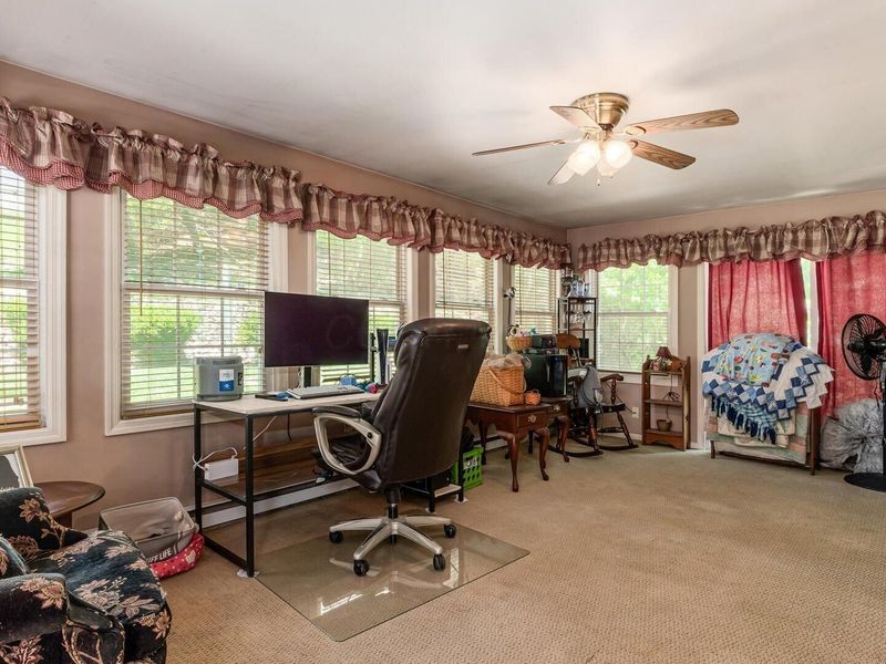 2067 Norwood Boulevard , Zanesville, OH 43701 Photo 14