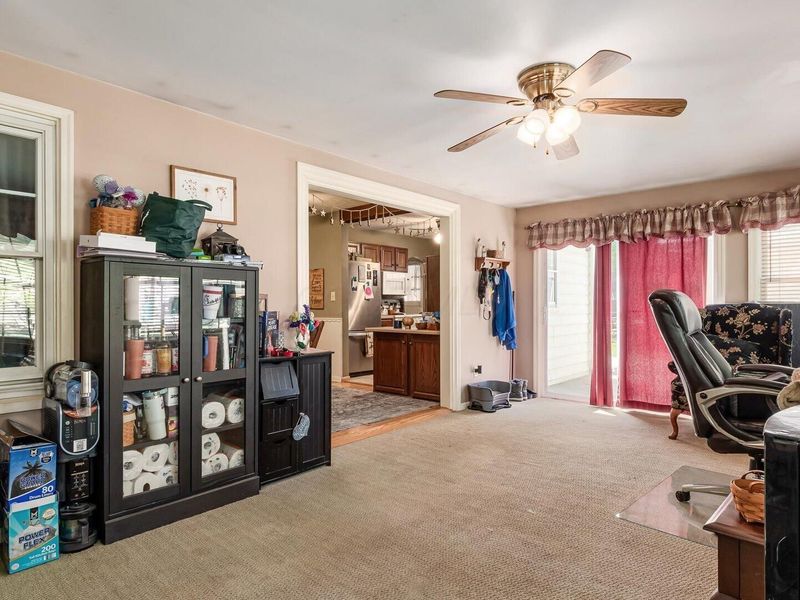 2067 Norwood Boulevard , Zanesville, OH 43701 Photo 16