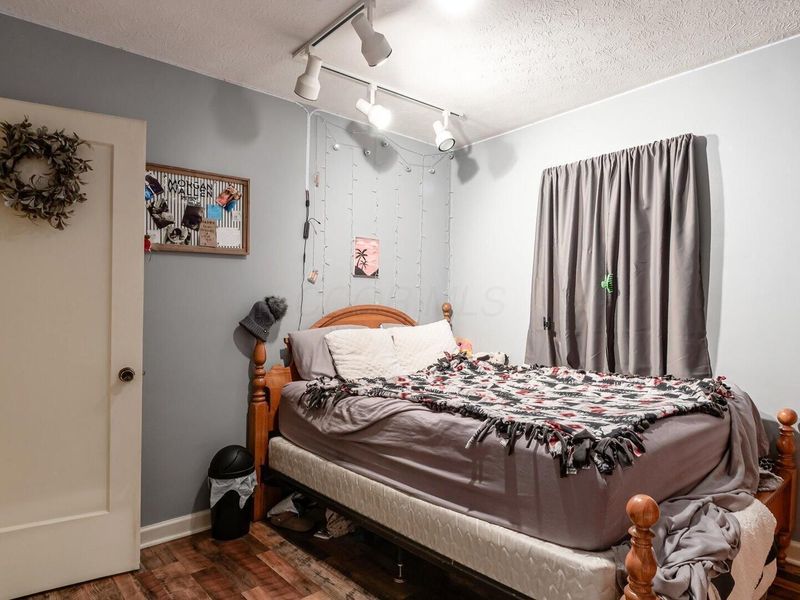 2067 Norwood Boulevard , Zanesville, OH 43701 Photo 18