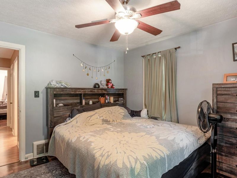 2067 Norwood Boulevard , Zanesville, OH 43701 Photo 21