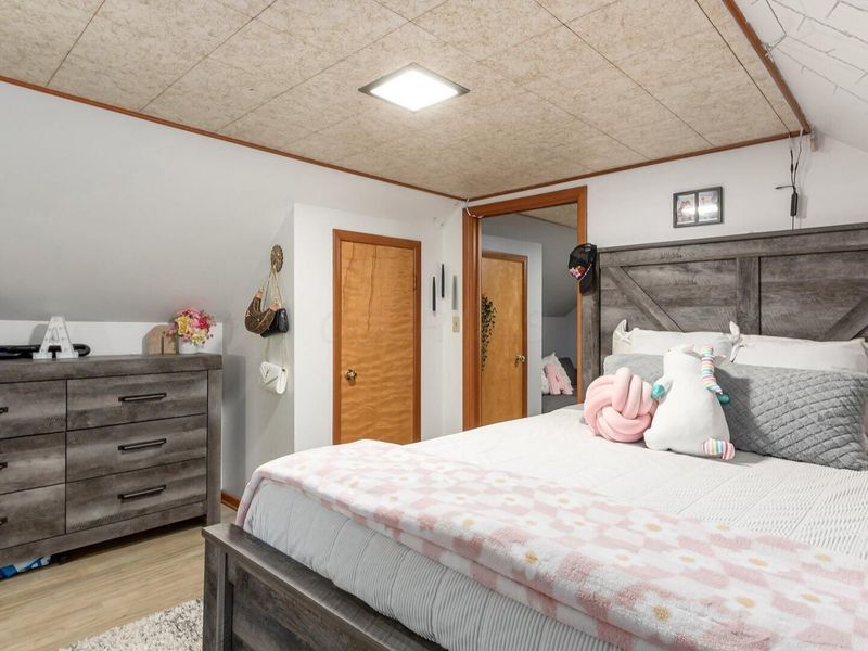 2067 Norwood Boulevard , Zanesville, OH 43701 Photo 31