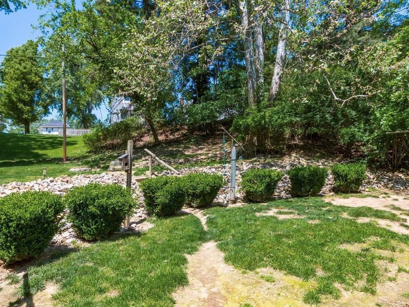 2067 Norwood Boulevard , Zanesville, OH 43701 Photo 34