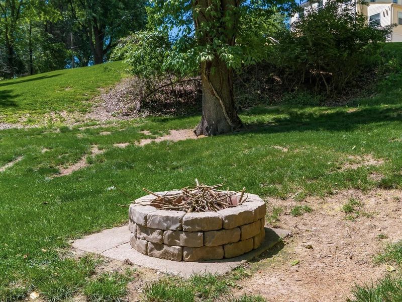2067 Norwood Boulevard , Zanesville, OH 43701 Photo 41